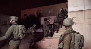الاحتلال يشن حملة اعتقالات واسعة في علار وصيدا شمال طولكرم 